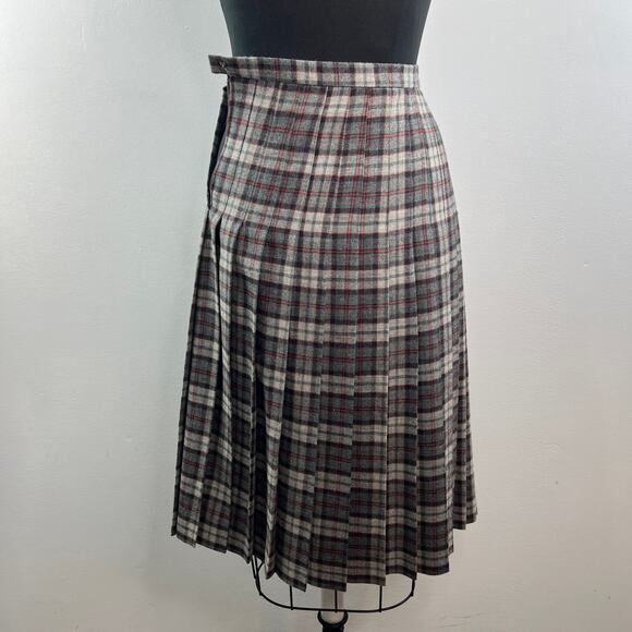 VINTAGE Schrader Sport New York Plaid Pleated Skirt Preppy Academia Gray Beige 4 - Picture 6 of 10